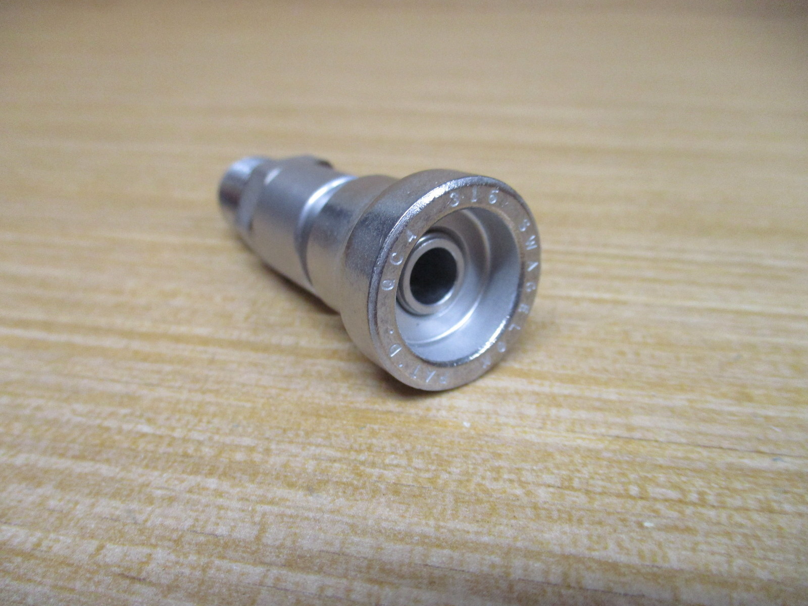 Swagelok SS-QC4-B-4PM Instrumentation Quick Connect Body