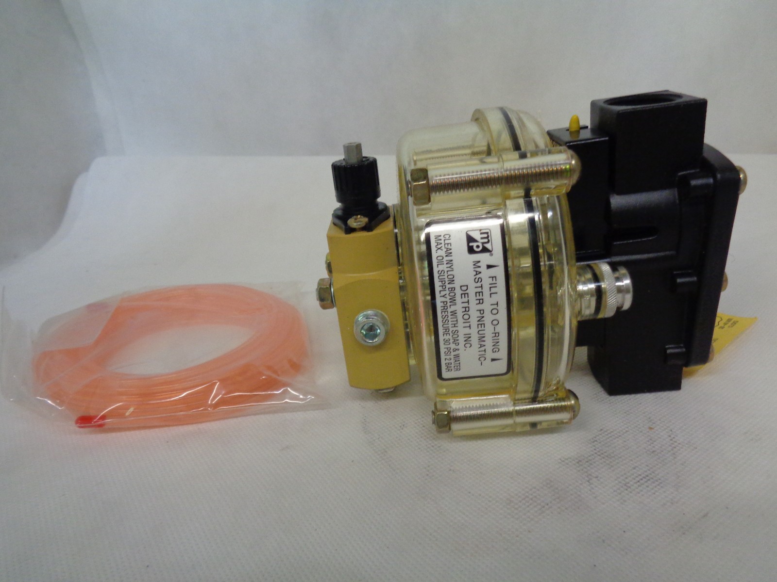 NEW MASTER PNEUMATICS D64061 DOWNSTREAM LUBRICATOR 3/4″ NPT