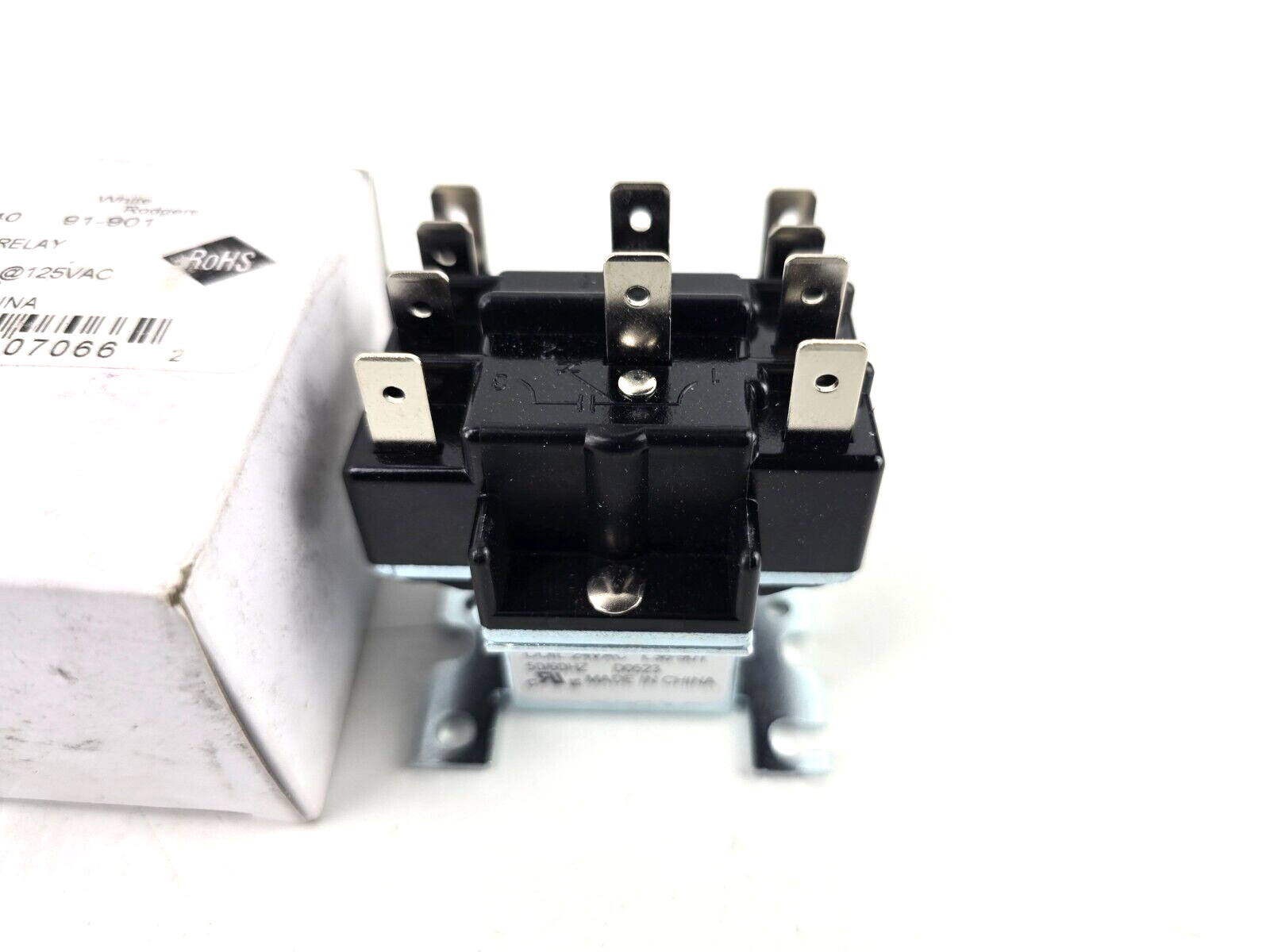 White Rodgers Relay 24VAC Coil DPDT Type 91 L36-901 90-340 91-901
