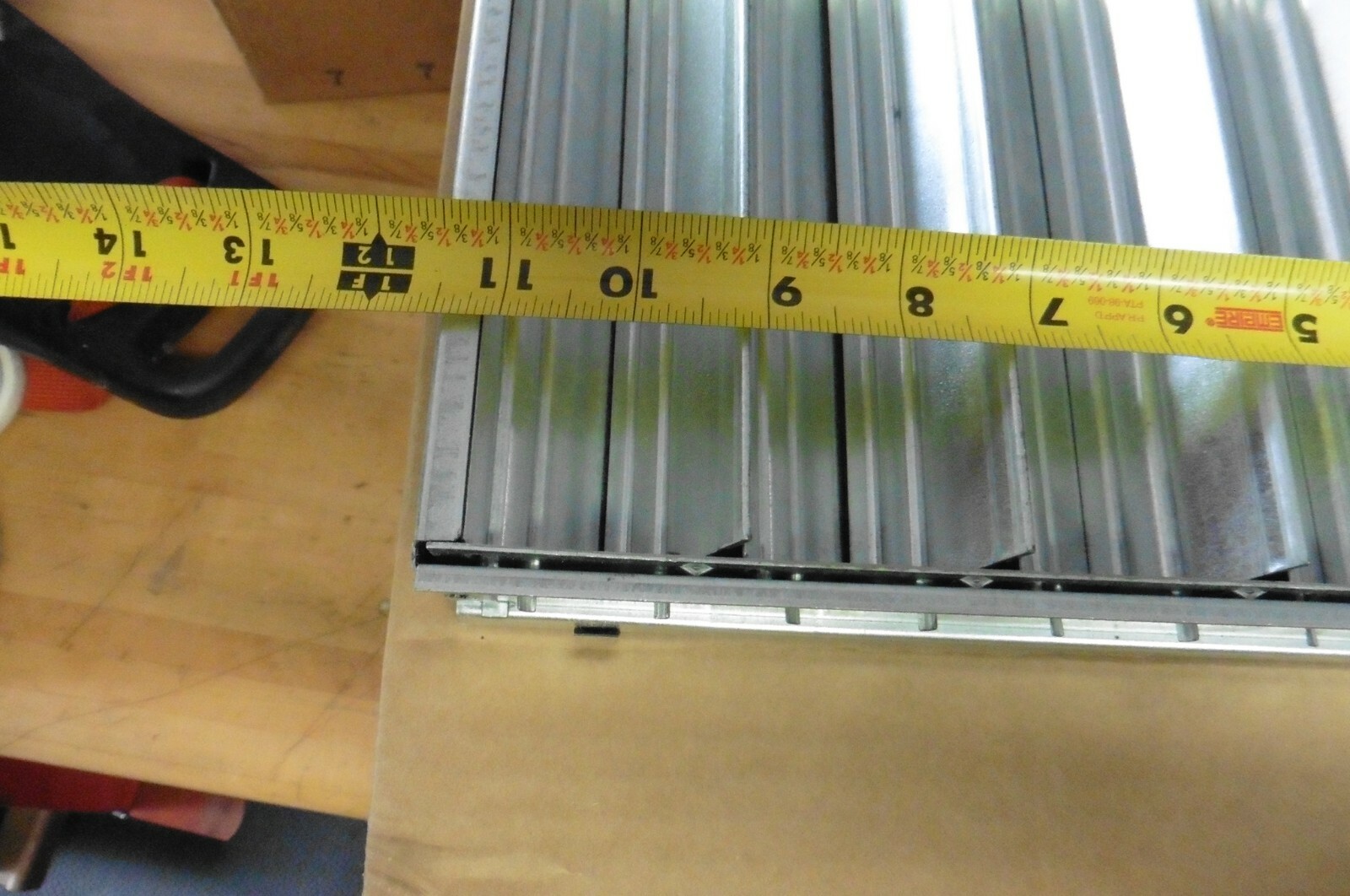 One Krueger louver Grill 12×8 baffle LOBD metal HVAC