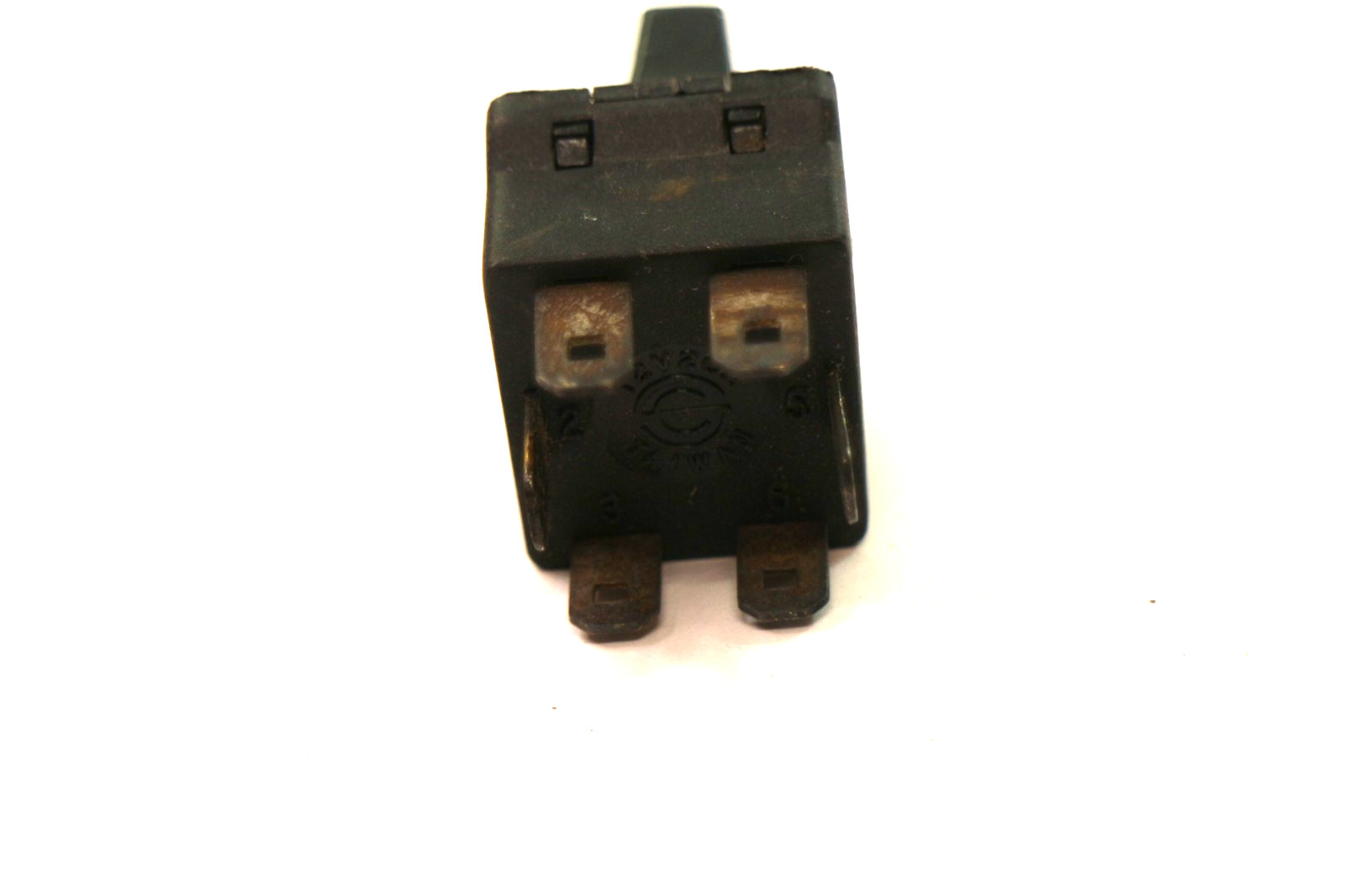 12V 20A Double Pole Double Throw (DPDT) switch six Blade terminals