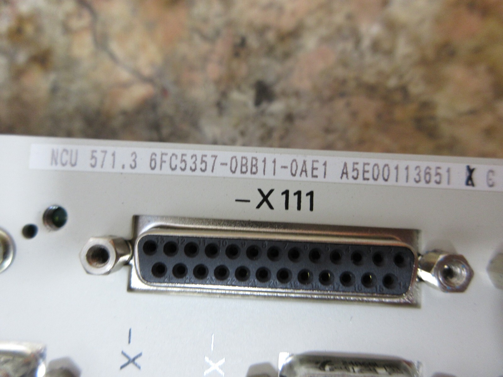 SIEMENS 6FC5357-0BB11-0AE1 6FC5 357 SINUMERIK 840D/DE 6FC5250-6BX10-3AH0S