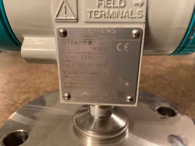 SIEMENS 7MF4133-1CB70A1AC6-Z PRESSURE LEVEL TRANSMITTER