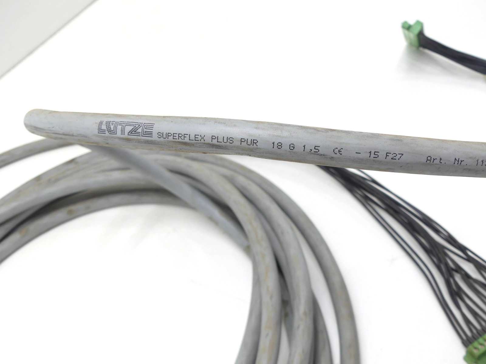LUTZE Superflex Plus Pur 18G F27 E197634 AWM Style 20234 Cable w/ XP4D Connector