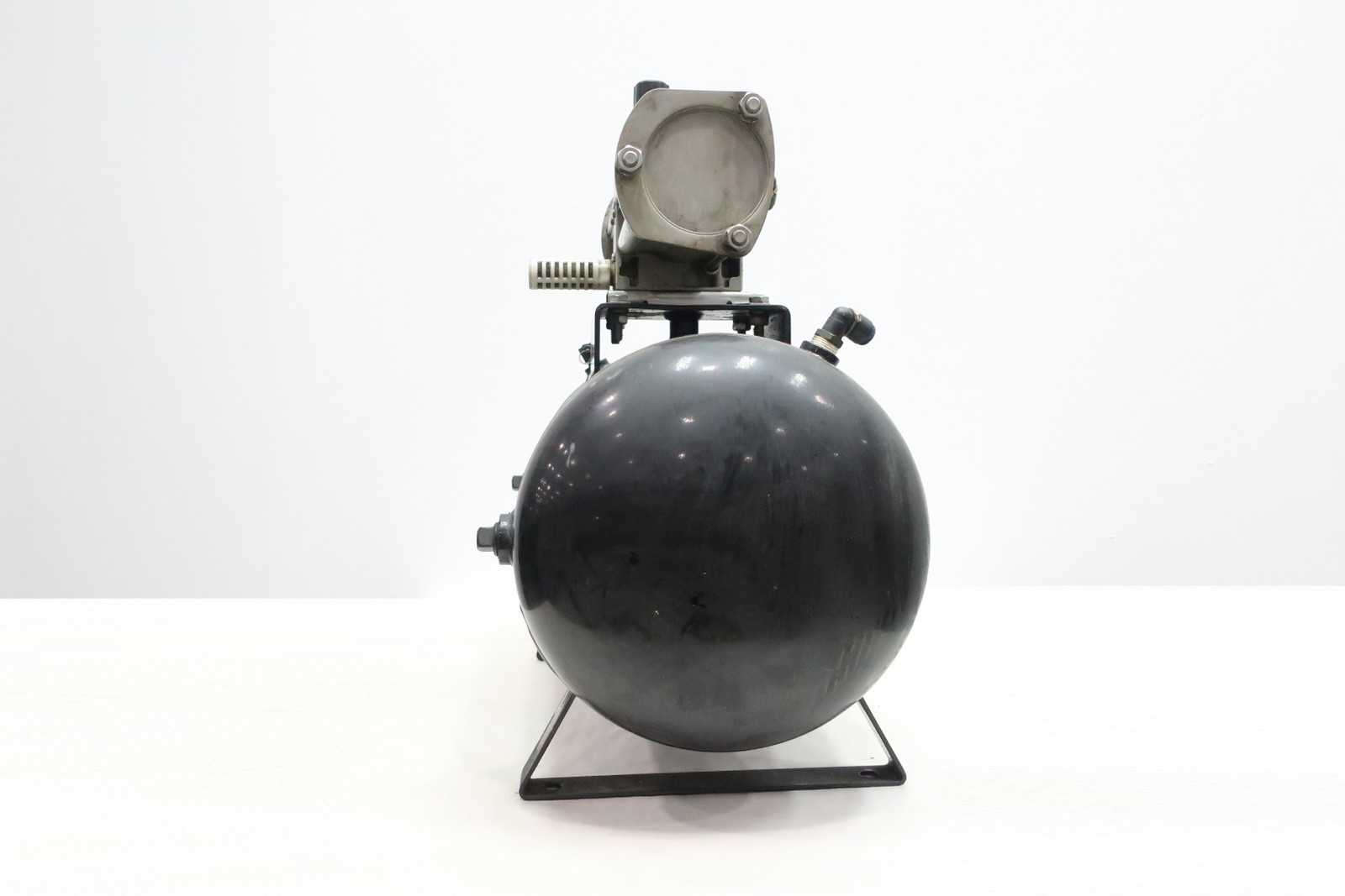 Silvan Industries K5048.123547980 Air Tank 235psi