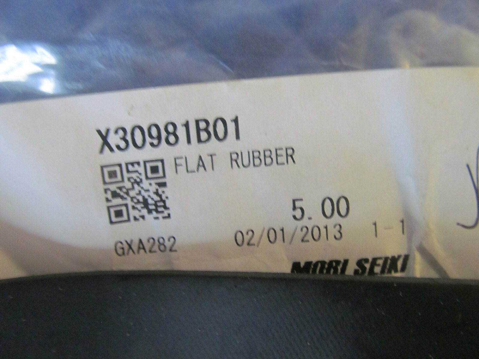 New Mori Flat Rubber X30981B01 66-16854 Lot of 1 pc