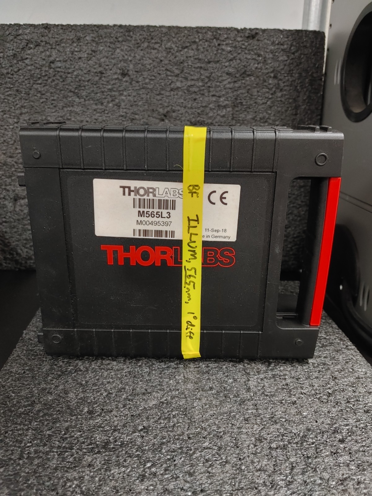 THORLABS M565L3 565 nm 880 mW 1000 mA Mounted LED w Lens Tube and Optic Filter
