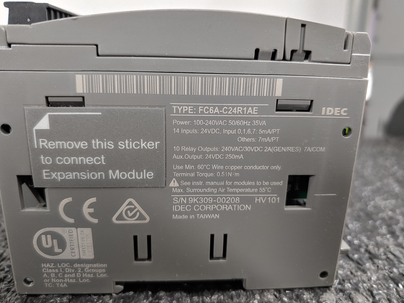 IDEC FC6A-C24R1AE 24IO CPU 100-240VAC Relay FC6A MicroSmart PLC