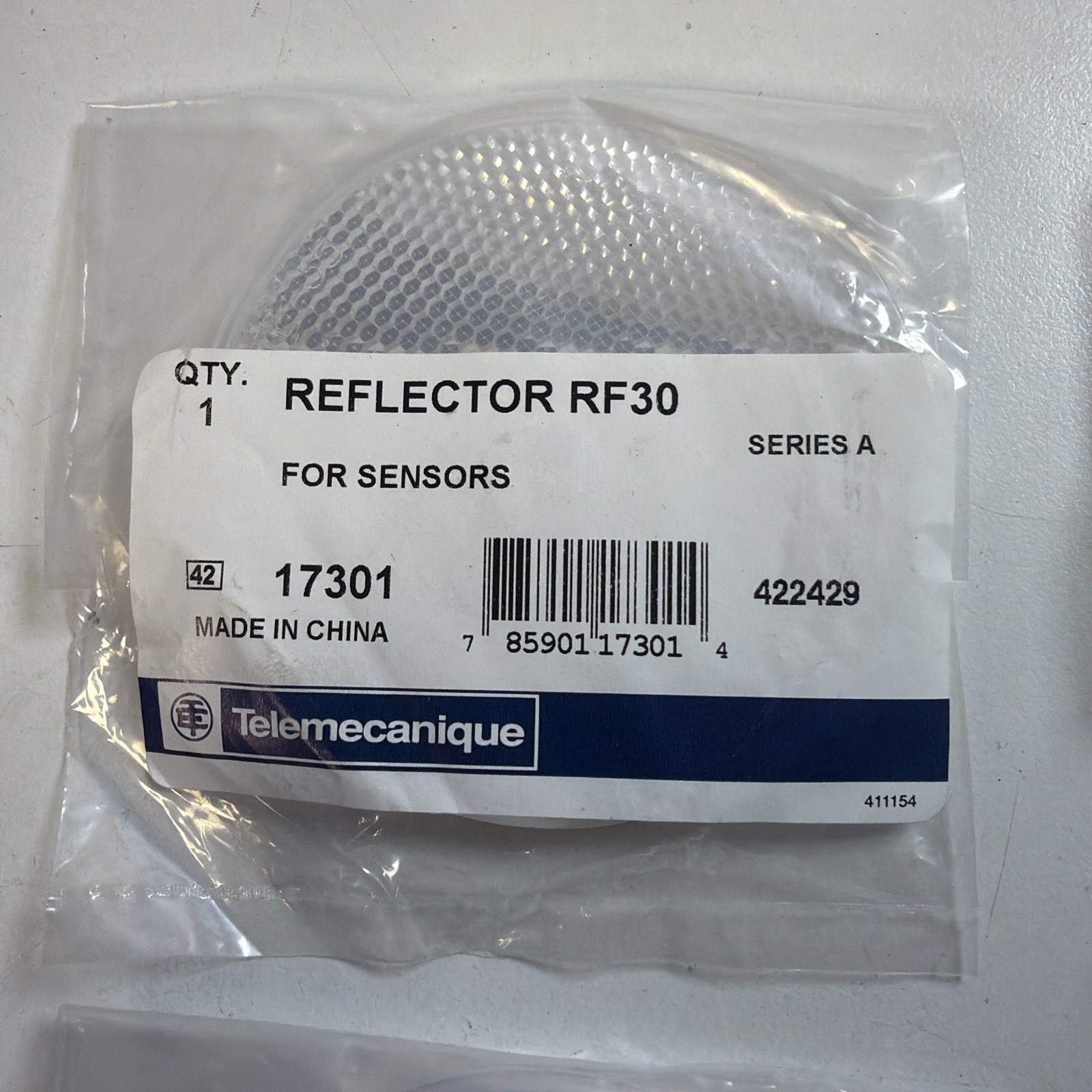 Lot of 4 Telemecanique Reflectors RF30 For Sensors 3 Inch Diameter New Old Stock