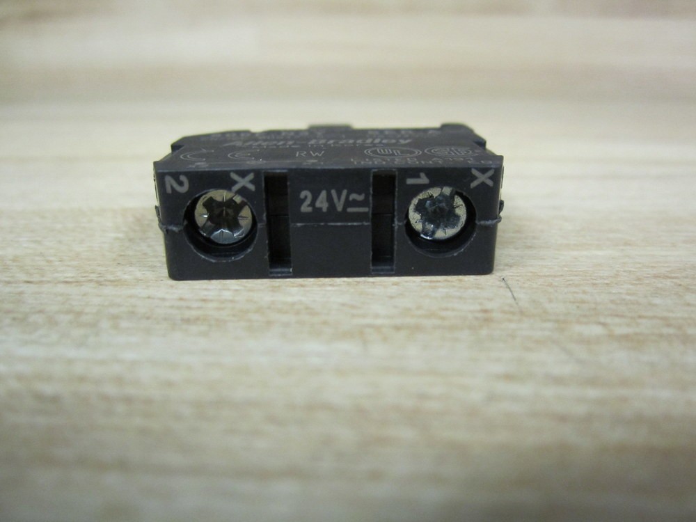 Allen Bradley 800F-N3Y Integrated LED Module 800FN3Y