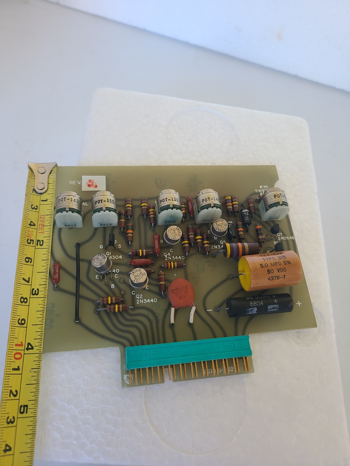 Vintage Board 261001-853 With Elco 7022