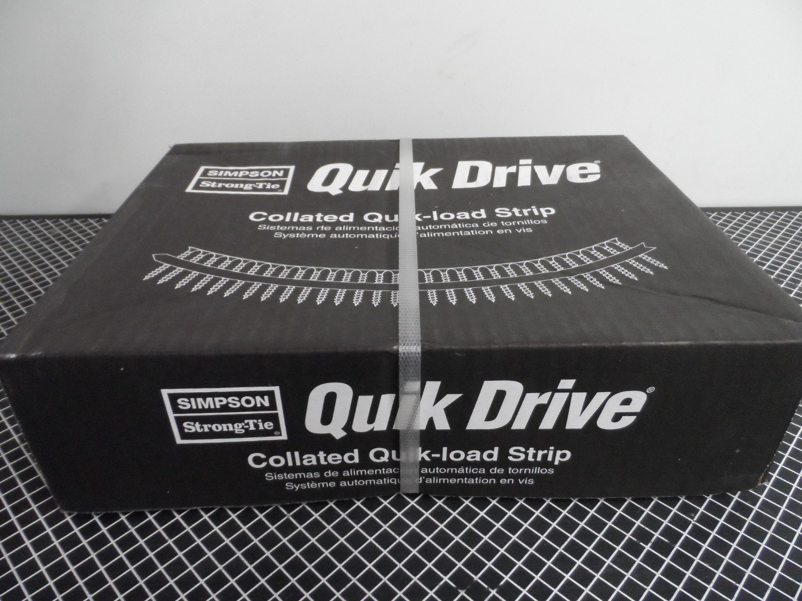 #12 x 1-3/4″ Quik Drive Strong-Drive TB WOOD-TO-STEEL Screws N2000 1,000 (26582)