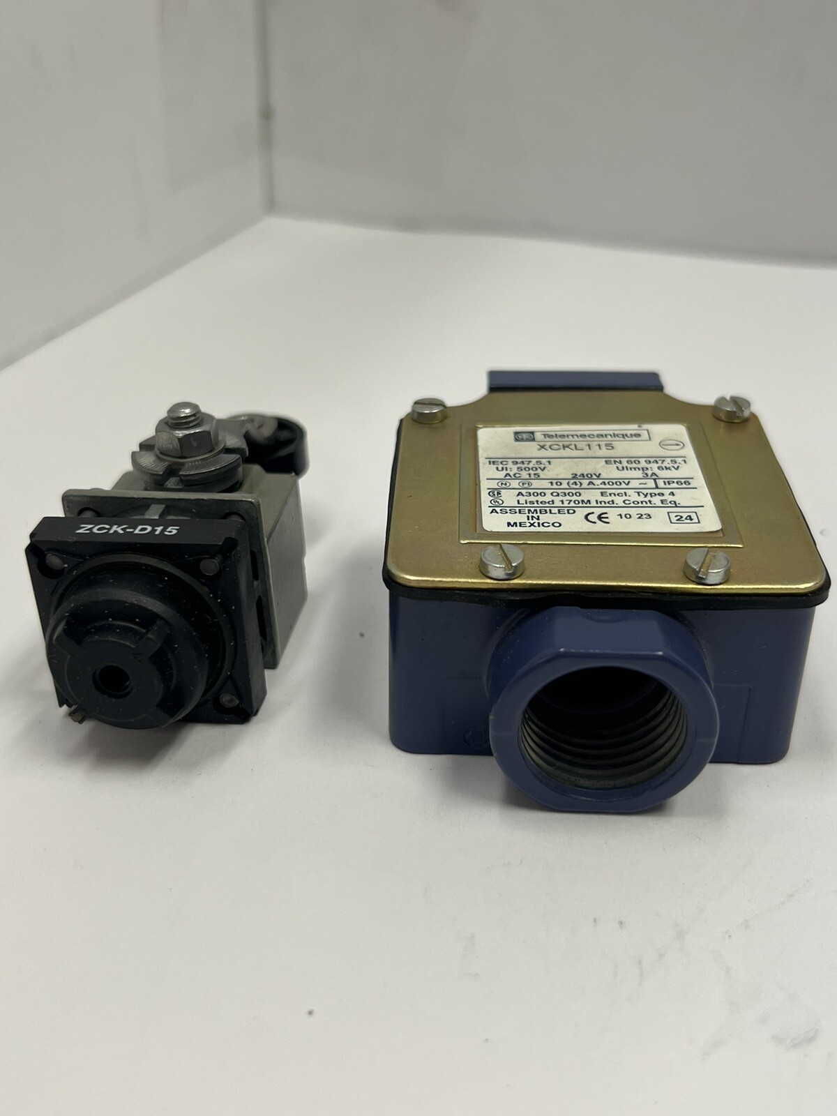 NEW TELEMECANIQUE XCKL115 LIMIT SWITCH
