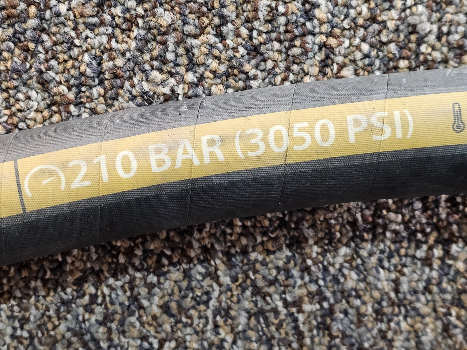 Aeroquip Danfoss FC736-20 Ultra Abrasion Resistant 4-Spiral Wire Hydraulic Hose
