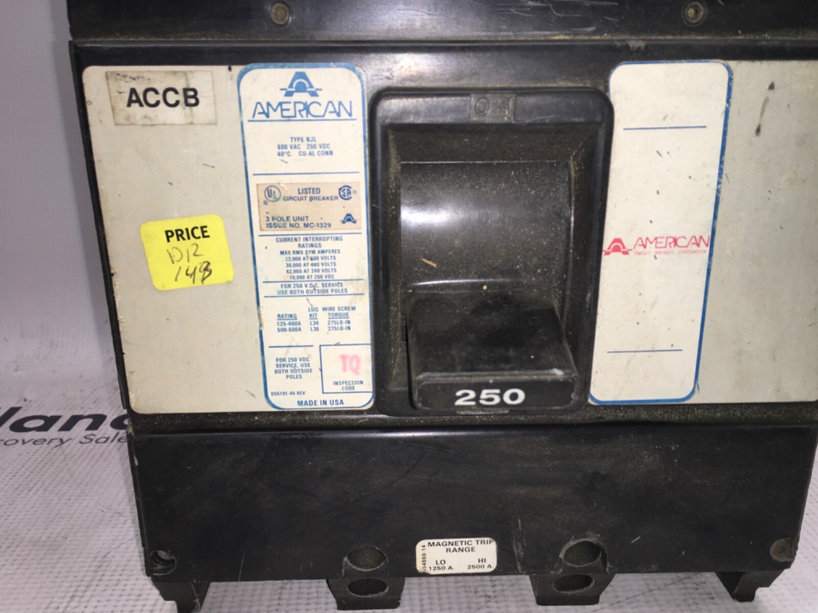 American 250amp circuit breaker, MC-1329, 3pole, 600VAC 250VDC, DR-143