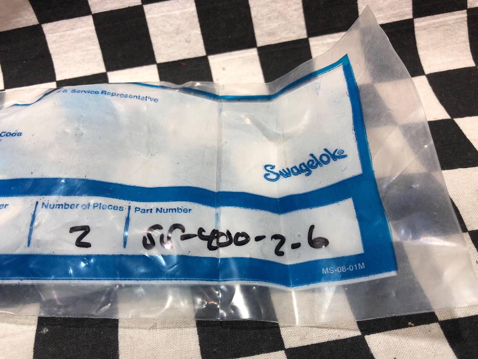 LOT OF 10 SWAGELOK MALE ELBOW 3/4″, SS-200-2-4 & SS-400-2-6, , SHIPSAMEDAY#V1Q