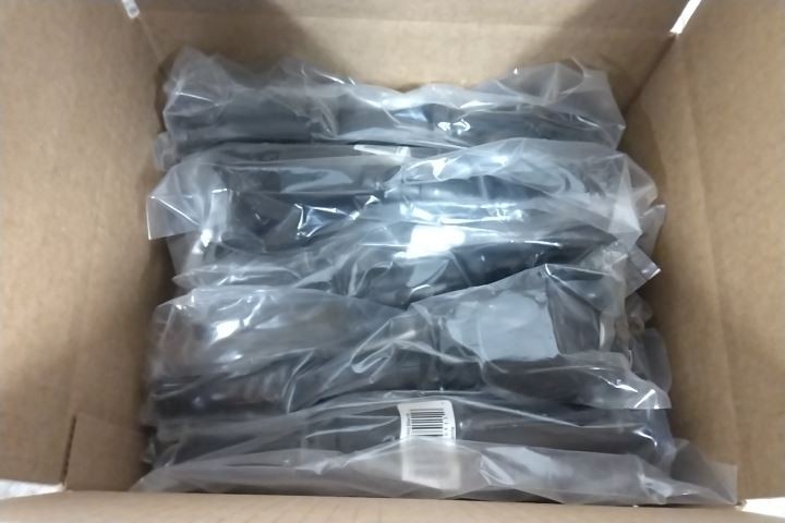 Wavian 2239C 10 Pk 10-1/2 In Length Black Rigid Spout