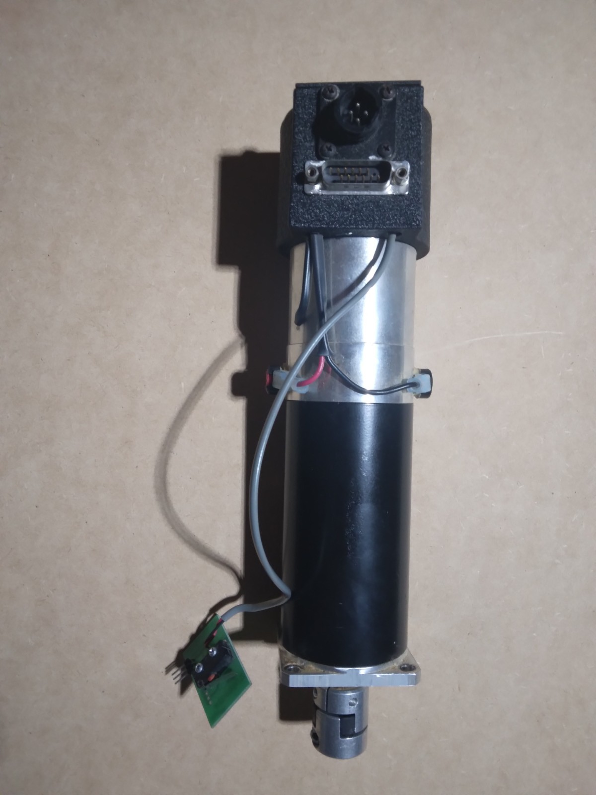 MCG Servo Motor and Encoder Part # 2234-MB4281 H50R11-0242 from Techno Isel Mill
