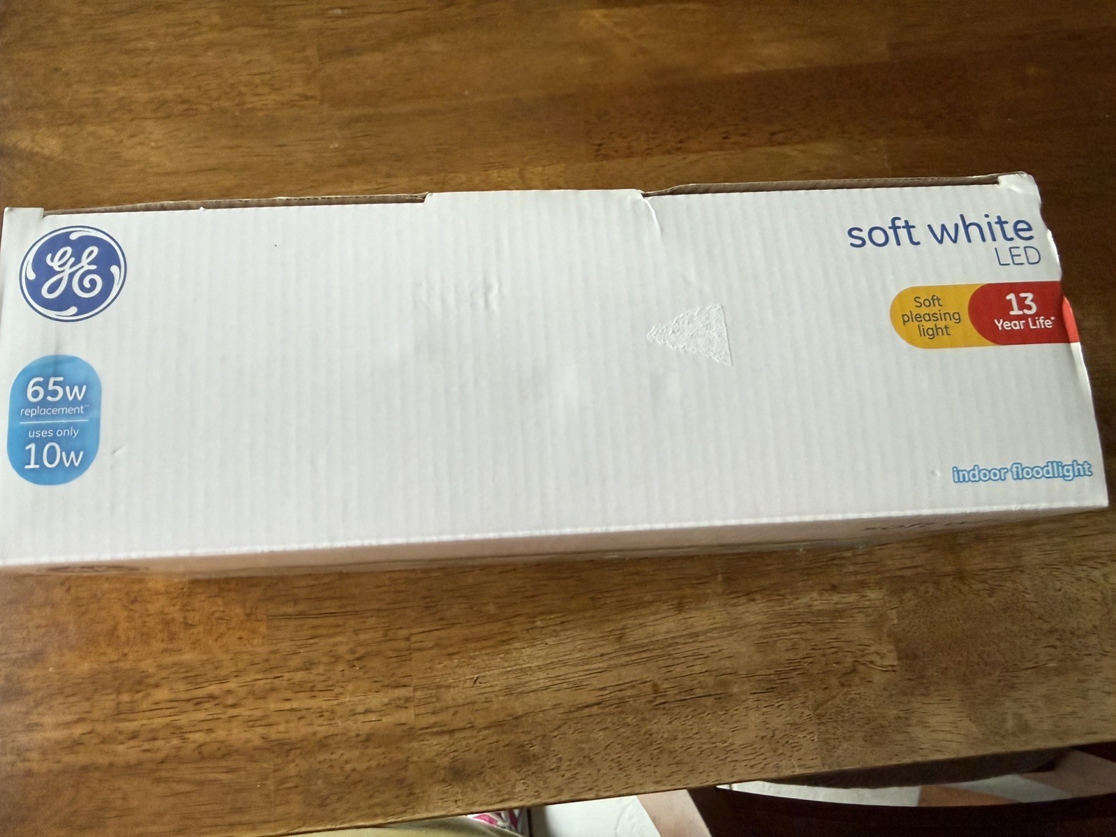 NEW GE Soft White LED BR30 Indoor Flood Light Directional 65w. Box of 4