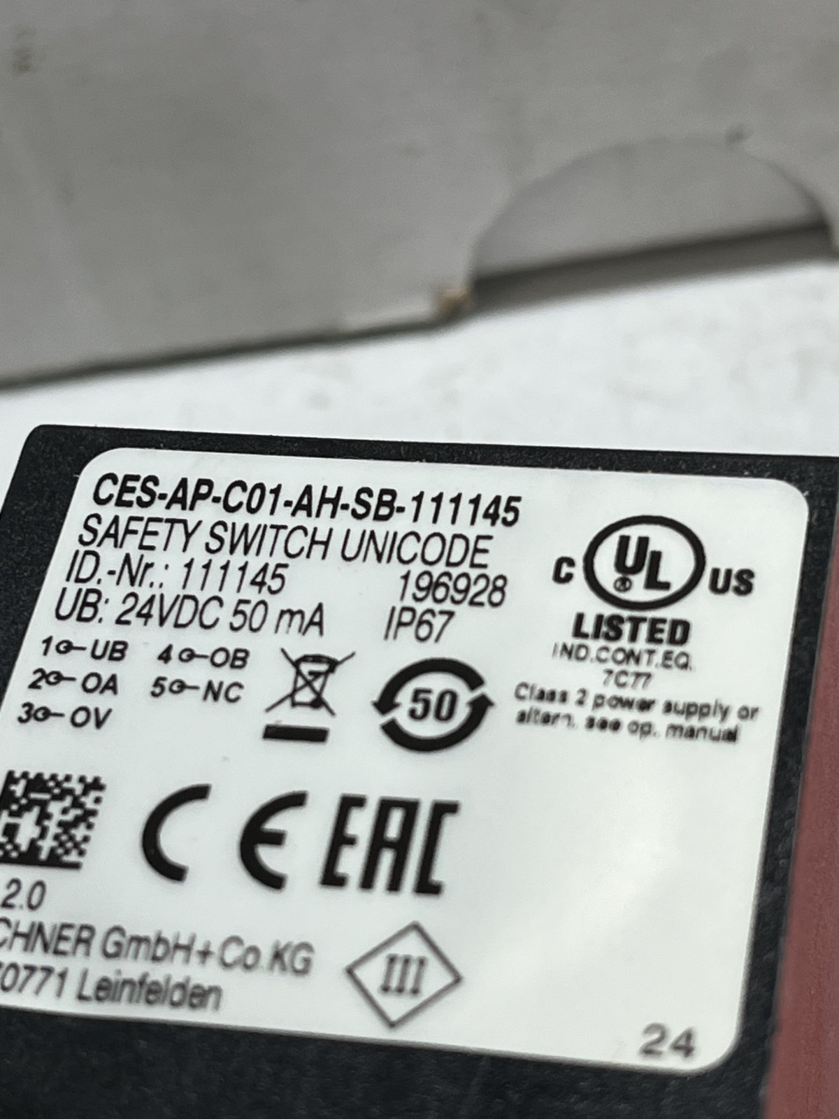 EUCHNER CES-AP-C01-AH-SB-111145 SAFETY SWITCH UNICODE 24VDC 50MA NIB