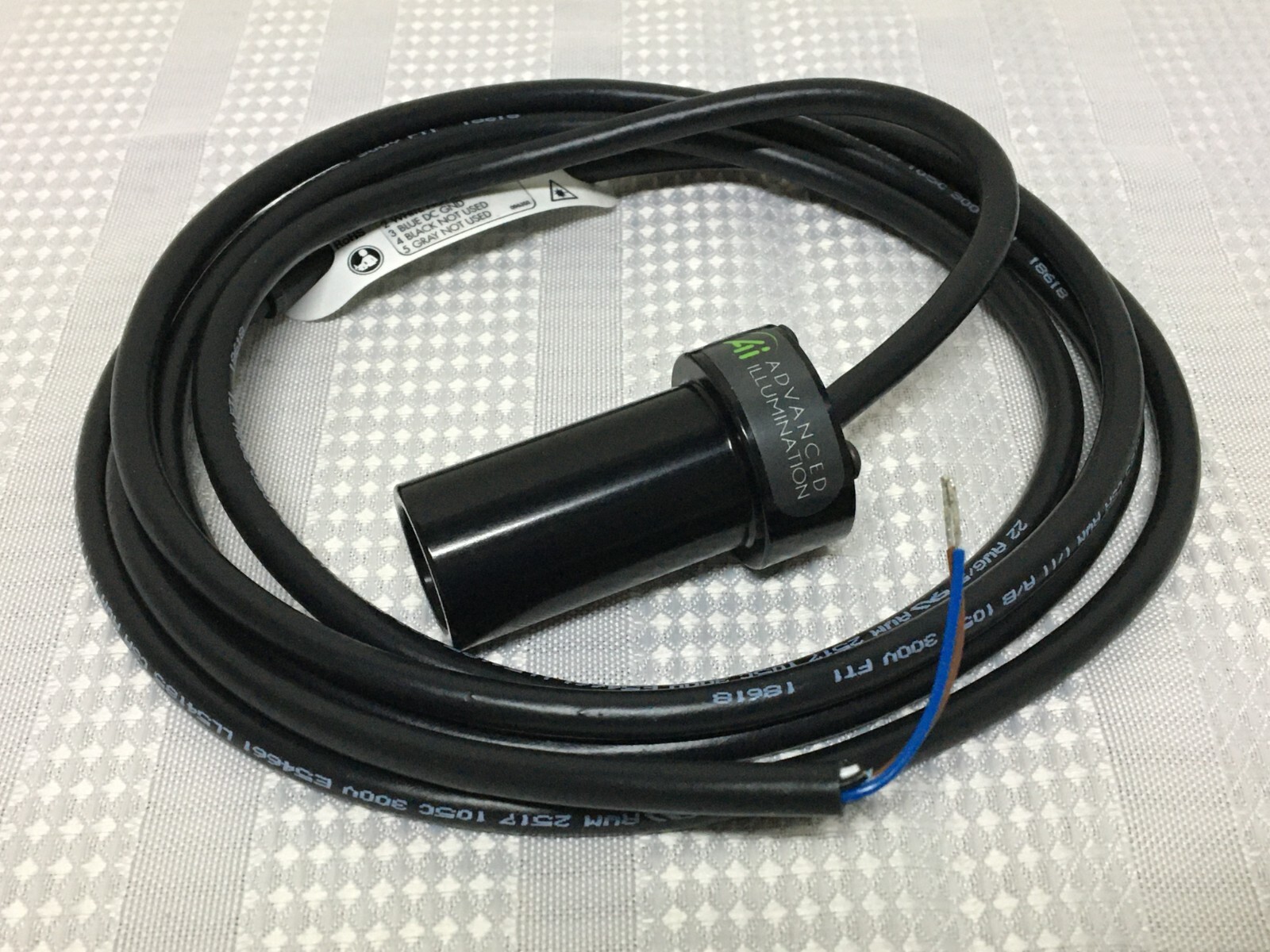 New! Advanced Illumination SL073-WH124 Spot Light (#40074)