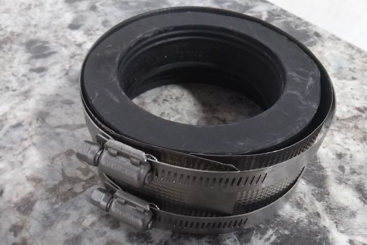 Brand Name SSC430 15 Pk 4 In/3 In Female Standard-Duty Clamp Coupling