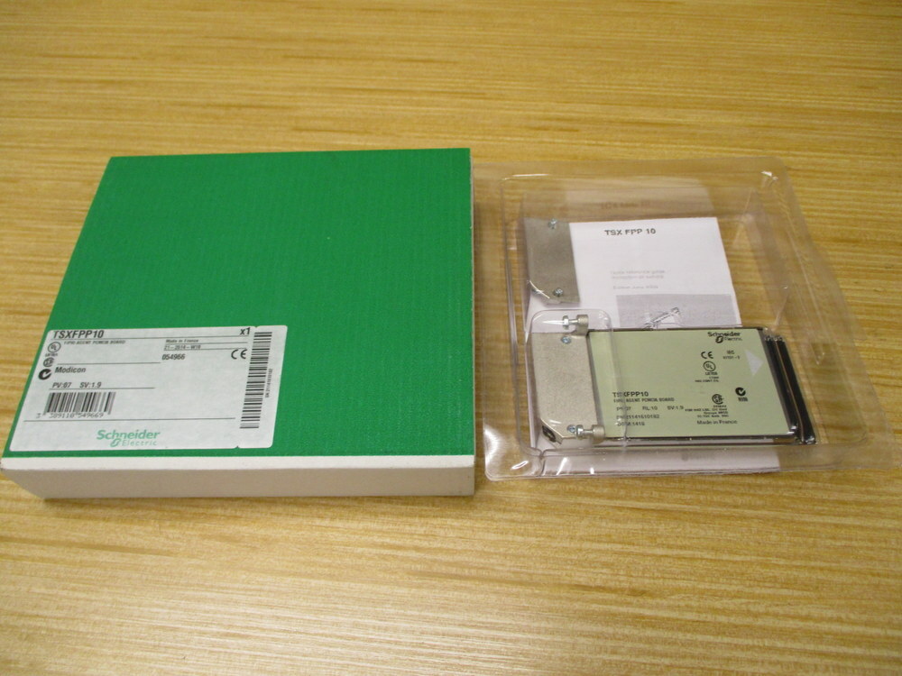 Schneider TSXFPP10 Modicon Fipio Agent PCMCIA Board PV:07 /RL: 10 /SV: 1.9