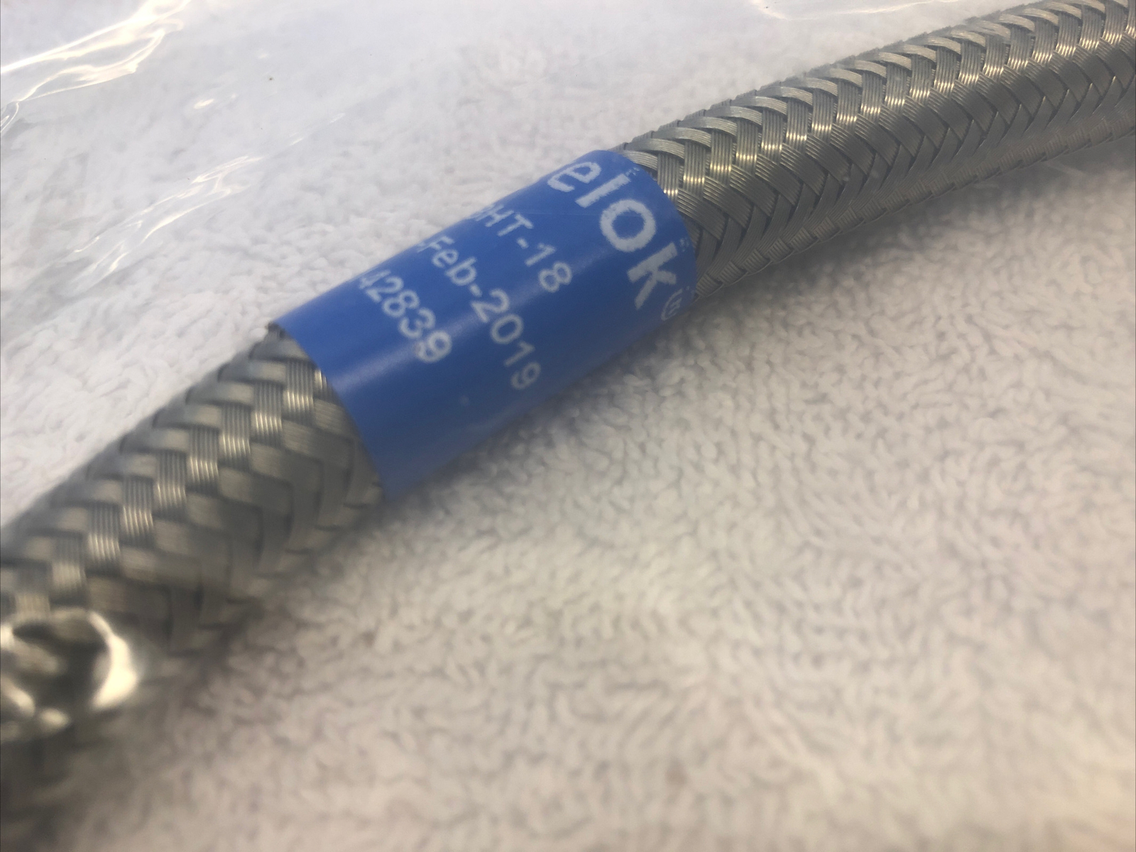 Swagelok SS-8BHT-18 PTFE-Lined Stainless Steel Braided Hose Assy 1/2″ (3461)