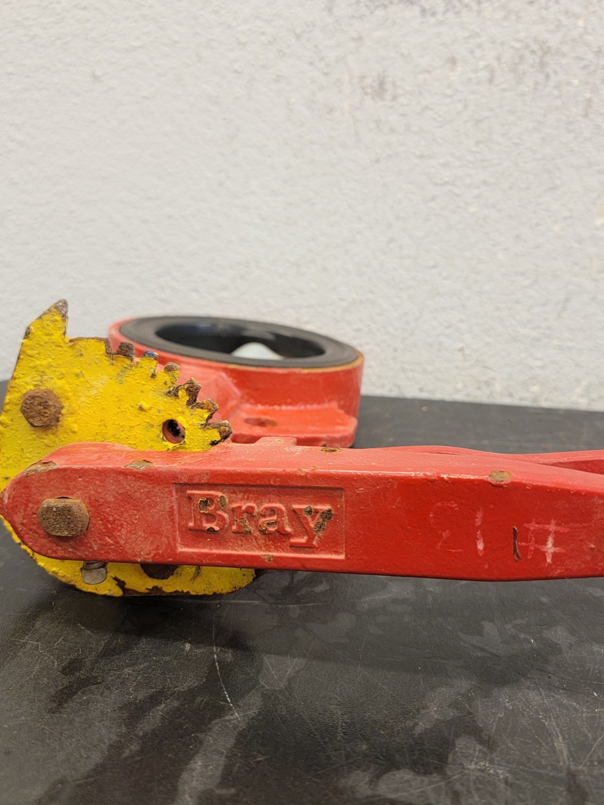 BRAY 4″ BUTTERFLY VALVE Used A