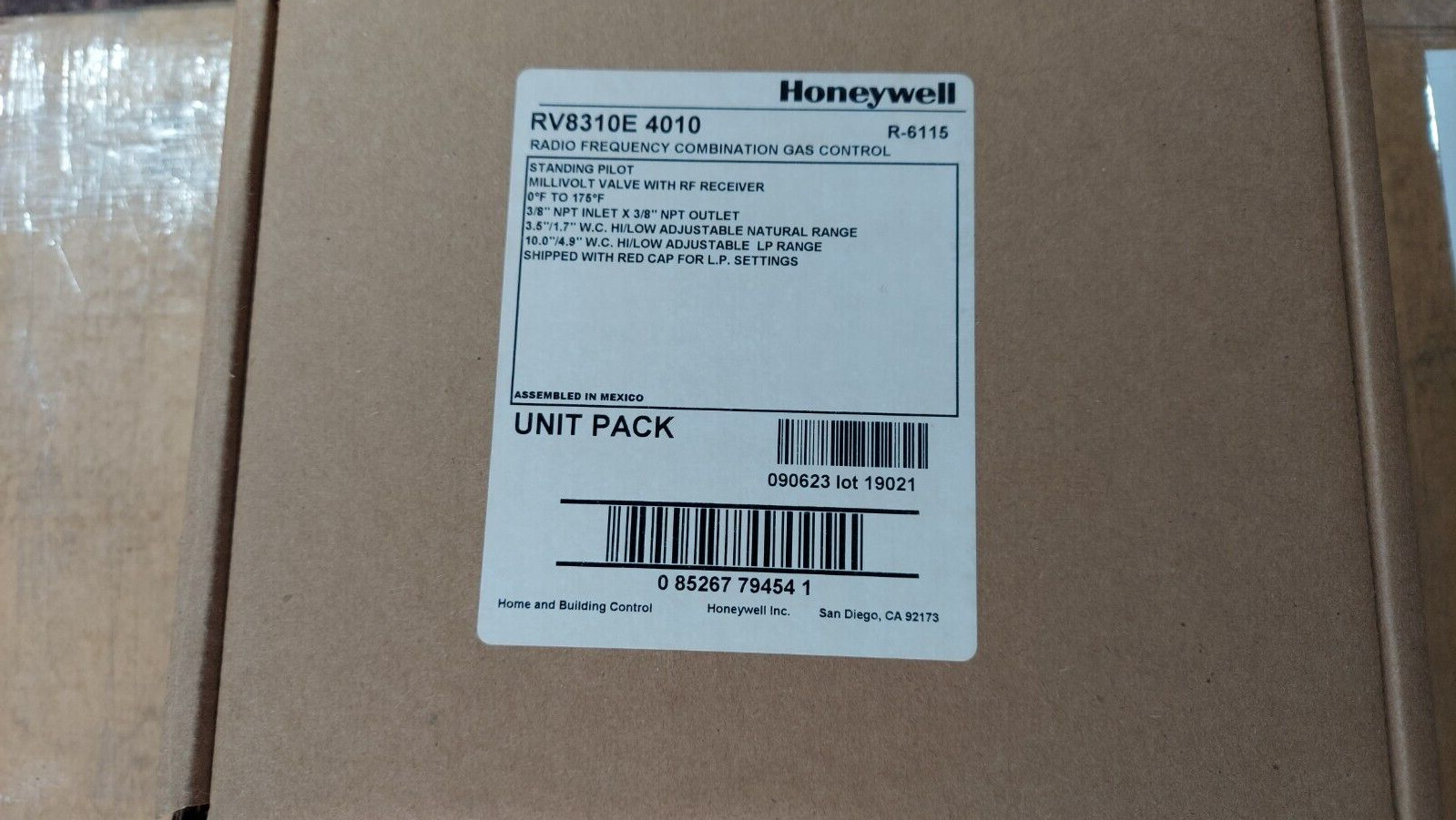 New Honeywell RV8310E4010 RV8310E 4010 Radio Frequency Combination PROPANE Valve