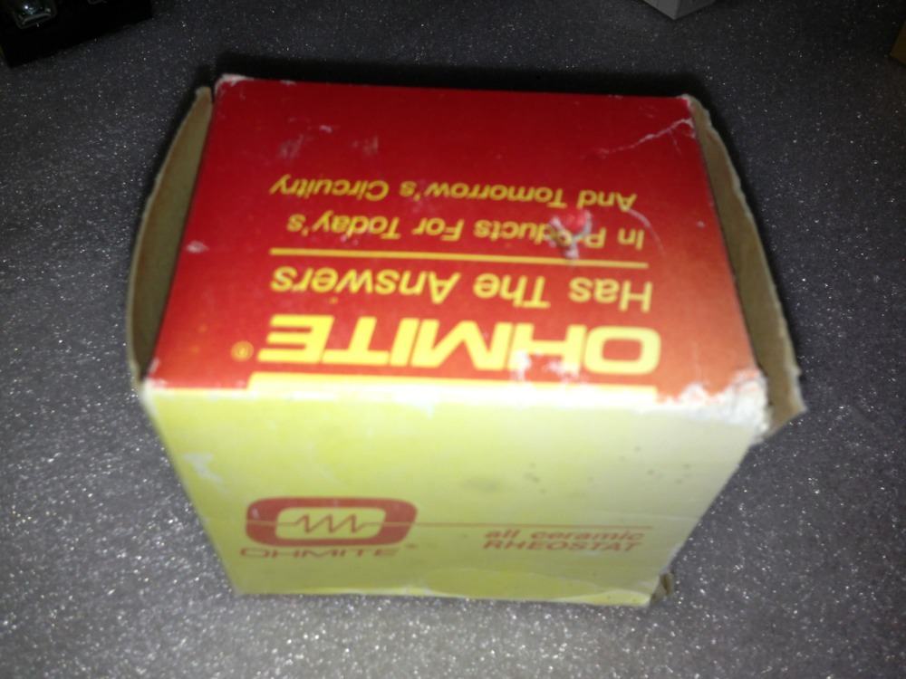 LOT OF 2, Rheostats 100watt 500ohm 1000V Std Shaft, SHIPSAMEDAY #1542A9