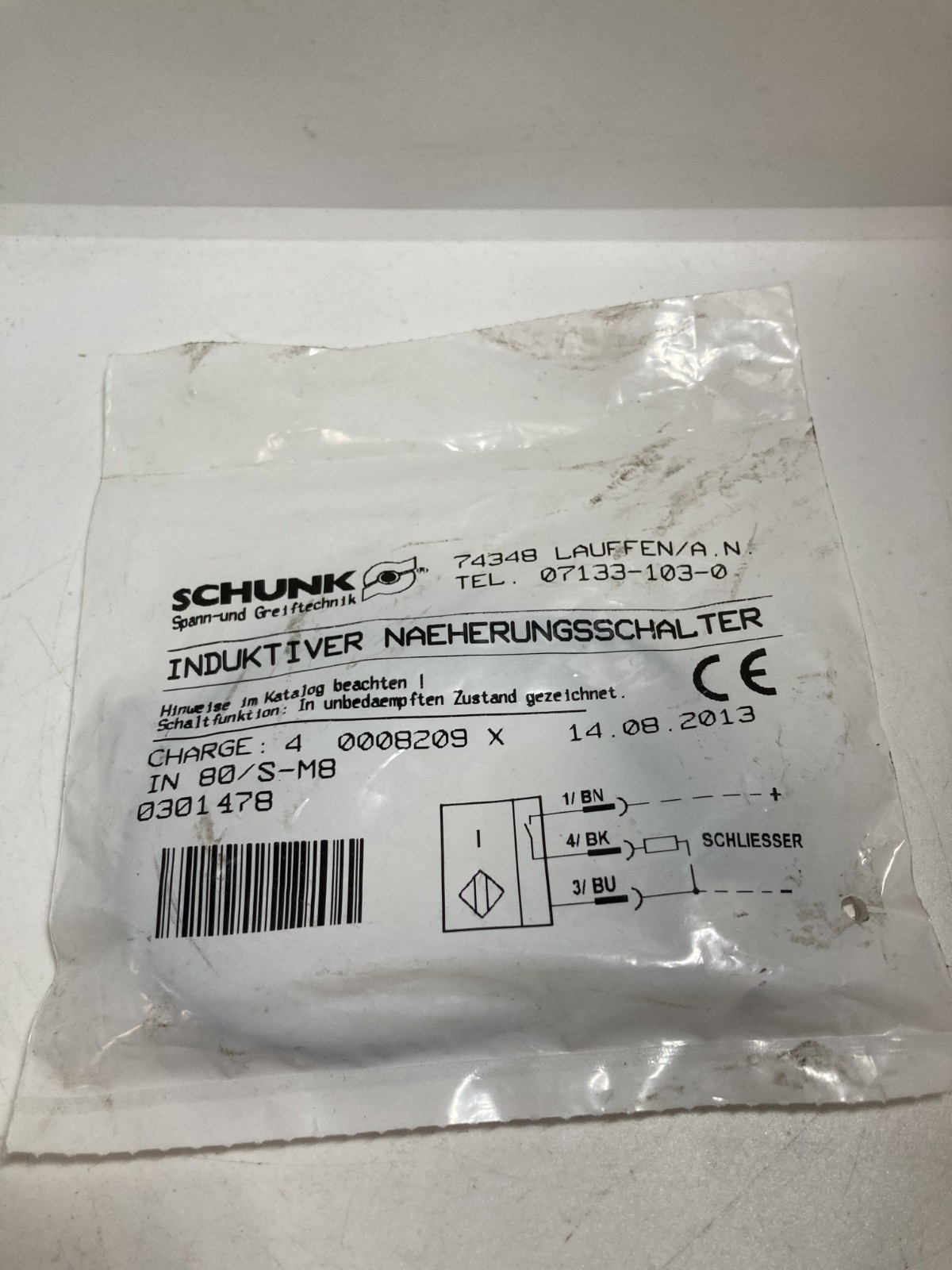 SCHUNK 74348 INDUCTIVE SENSOR 3 PIN MALE NIB