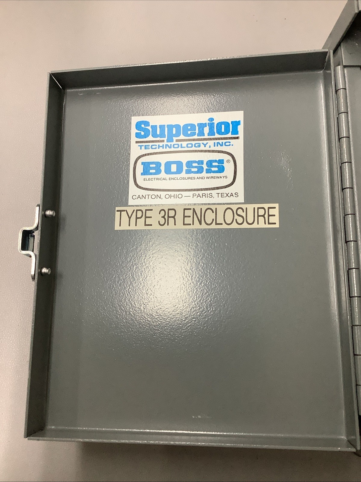 Superior Technologies 3A913 Type 3R Enclosure w/ 2W821 Back Plate (r91)
