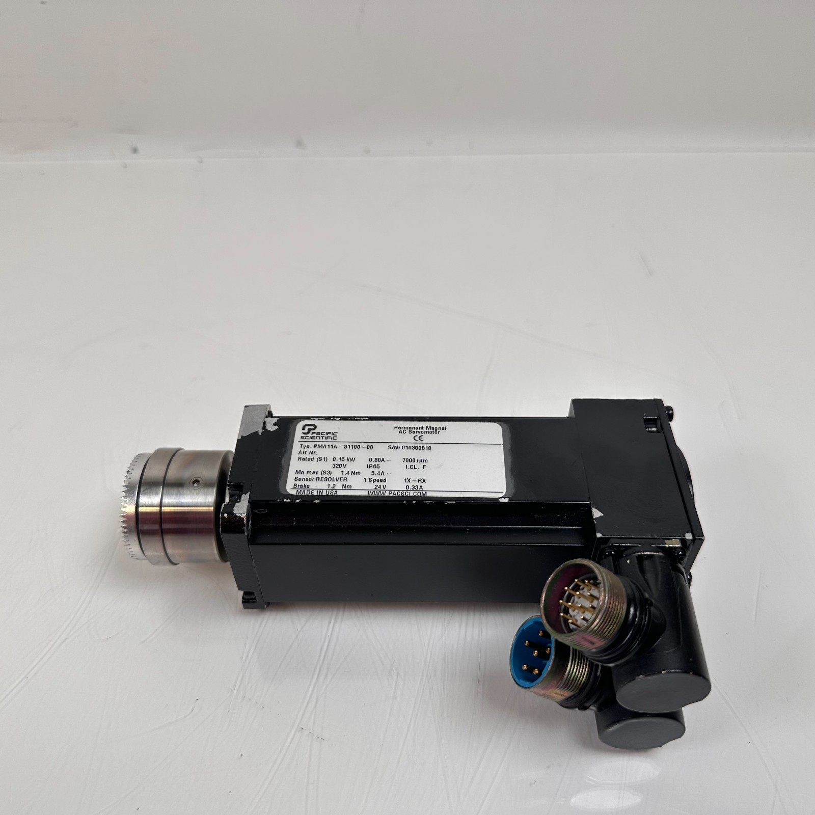 Pacific Scientific PMA11A-31100-00 AC ServoMotor