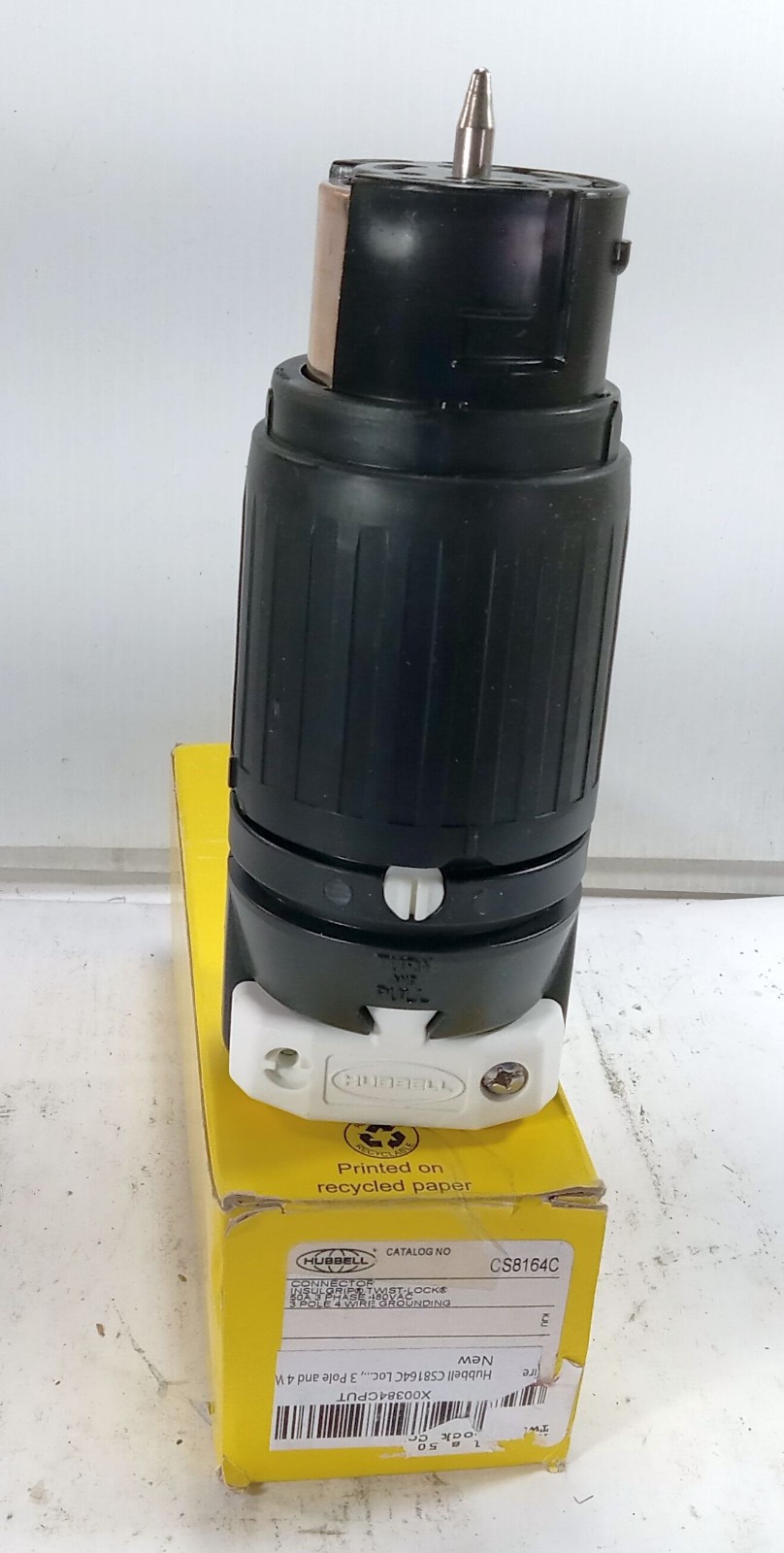 1 NEW HUBBELL CS8164C 50A 480V 3PH TWIST LOCK FEMALE CONNECTOR NIB *MAKE OFFER*