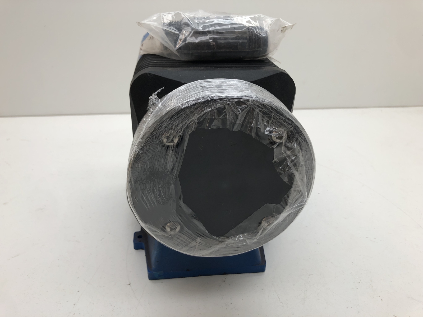 PULSATRON LPH7EA-WTT3-XXX ELECTRONIC METERING PUMP