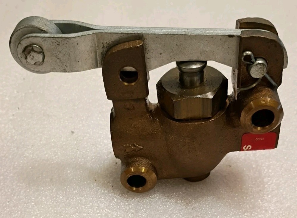 NEW SCHRADER BELLOWS 034150099 2 WAY CONTROL VALVE W/ ROLLER
