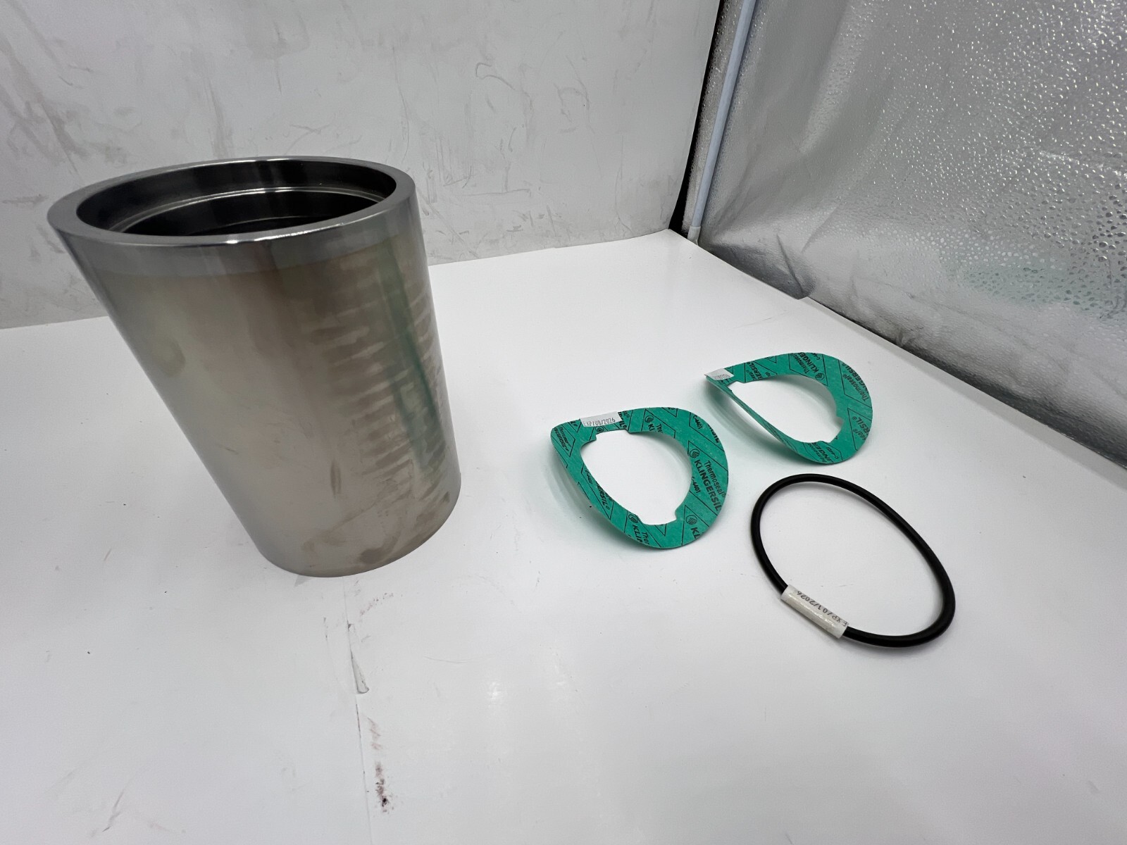 FNL Shaft Sleeve Hardware 654-9749P-08-0000K, 02530812, 0803B-T 3.94/4.94x7in