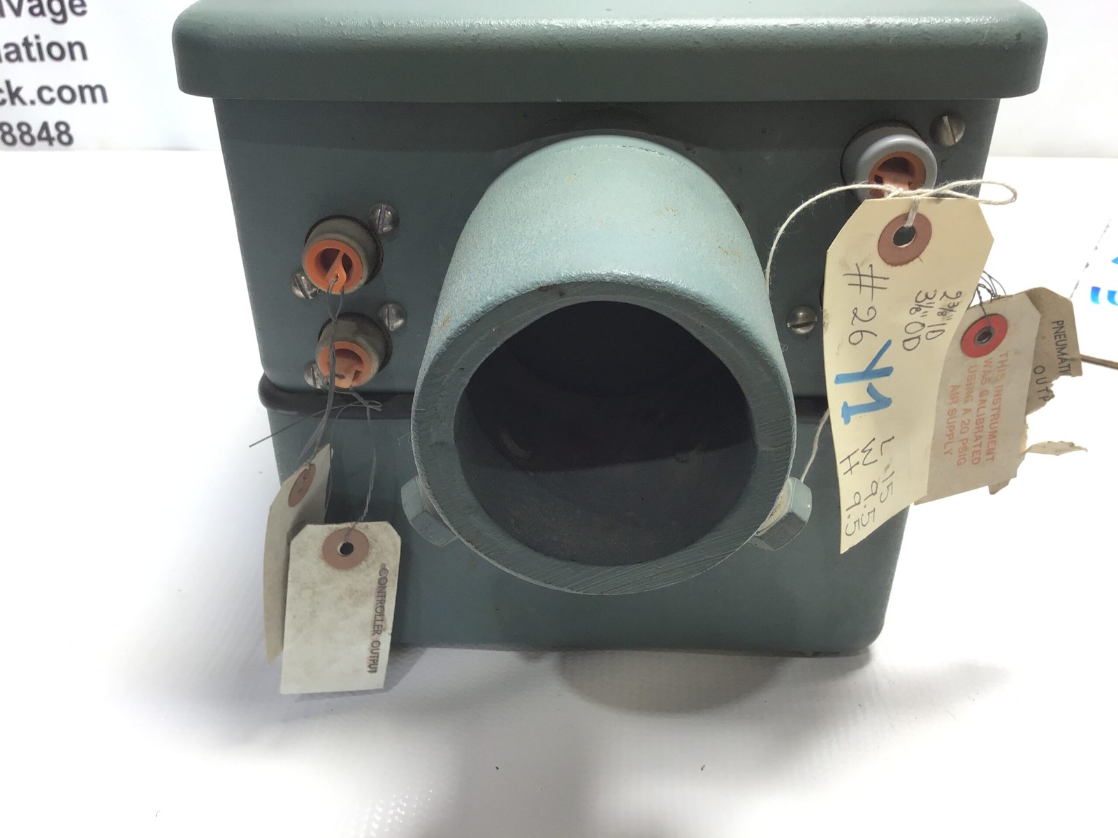Foxboro Model 45 Pneumatic Transmitter 0-.57 Inches of Water 20 PSIG Air Supply