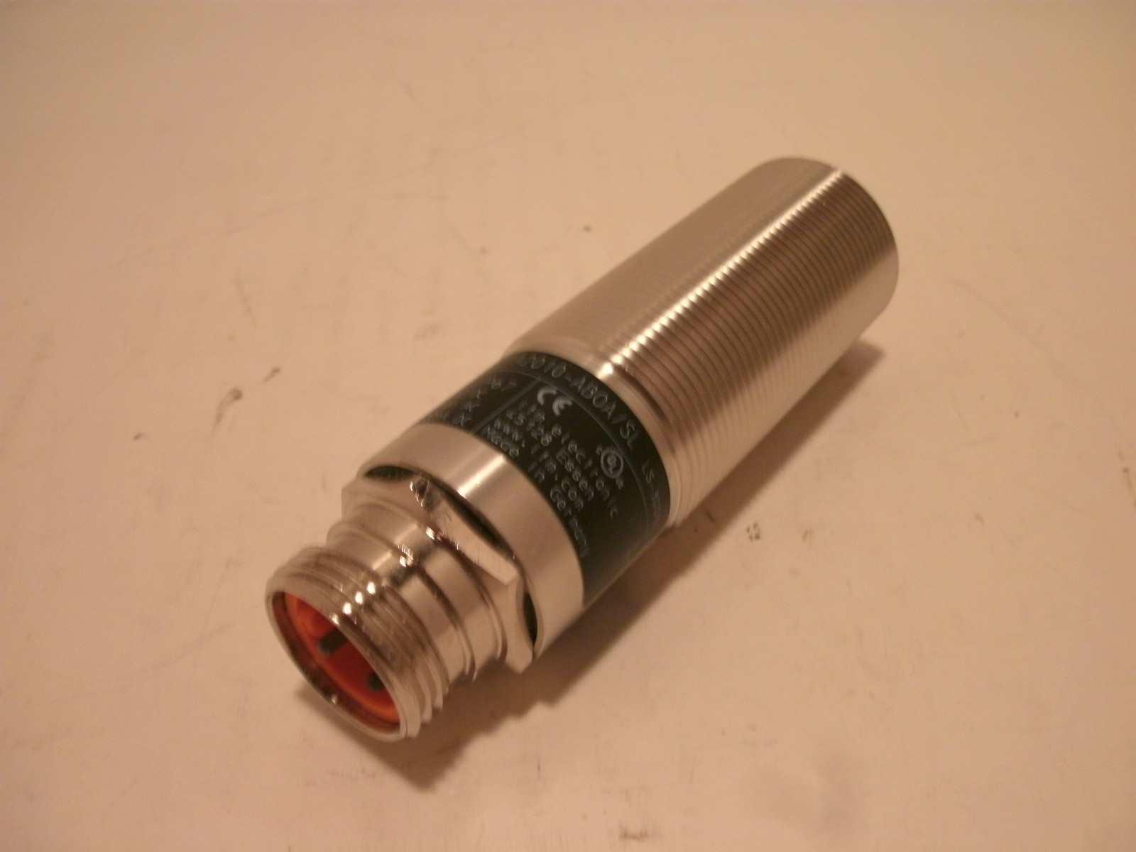 EFECTOR100 IIA2010-ABOA/SL/LS-300BL INDUCTIVE SENSOR 20..250 V AC/DC NEW IN BOX