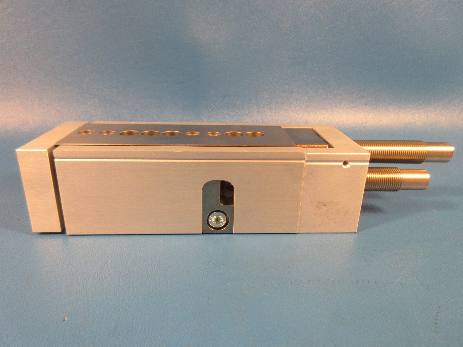 Festo DGSL-16-30-Y3A, 543999 Mini Slide, Stroke 30mm, Hydraulic Shock Absorbers