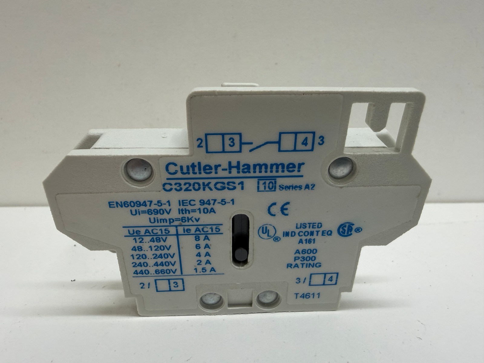 NEW IN BOX! EATON CUTLER-HAMMER AUXILIARY CONTACT C320KGS1