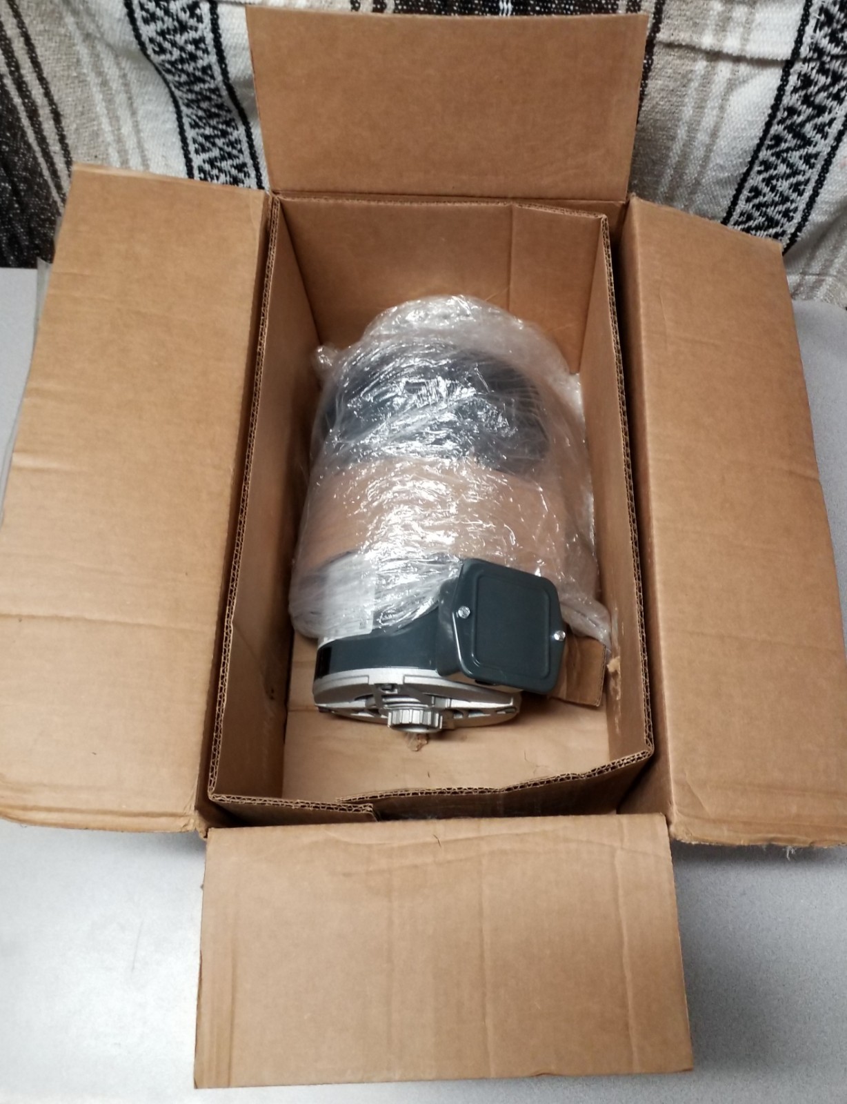 CARRIER HD52VE214 CONDENSER FAN MOTOR NEW IN BOX 200-230/460V 3 PHASE 1140RPM