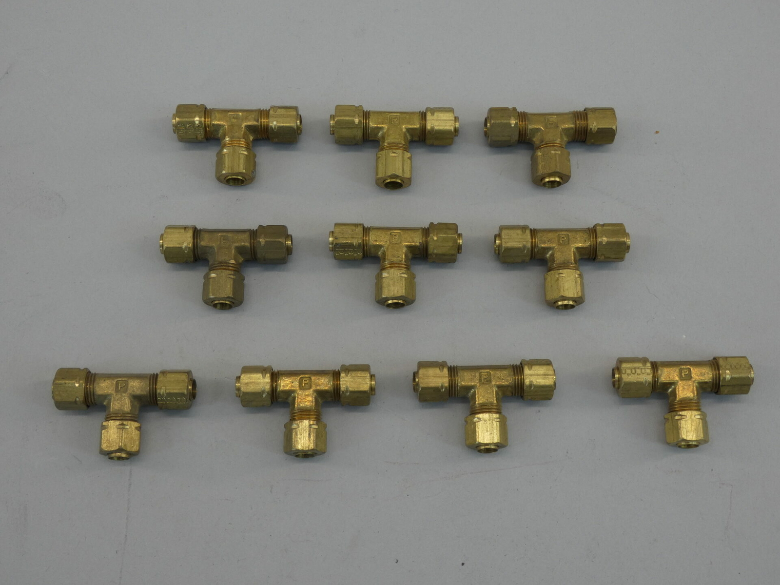 *Lot of 10* Parker Brass Fitting Union Tee Compression 1/4″ Tube 1/2″ Hex – N…