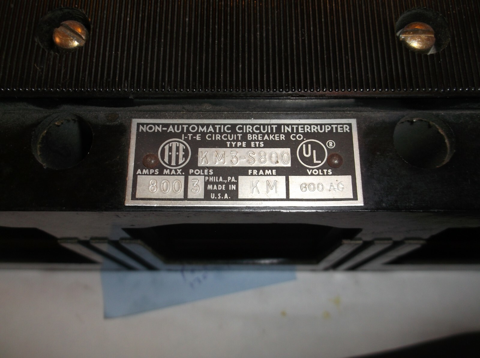 NEW ITE GOULD 800 AMP CIRCUIT BREAKER 600 VAC 3 POLE KM3-S800