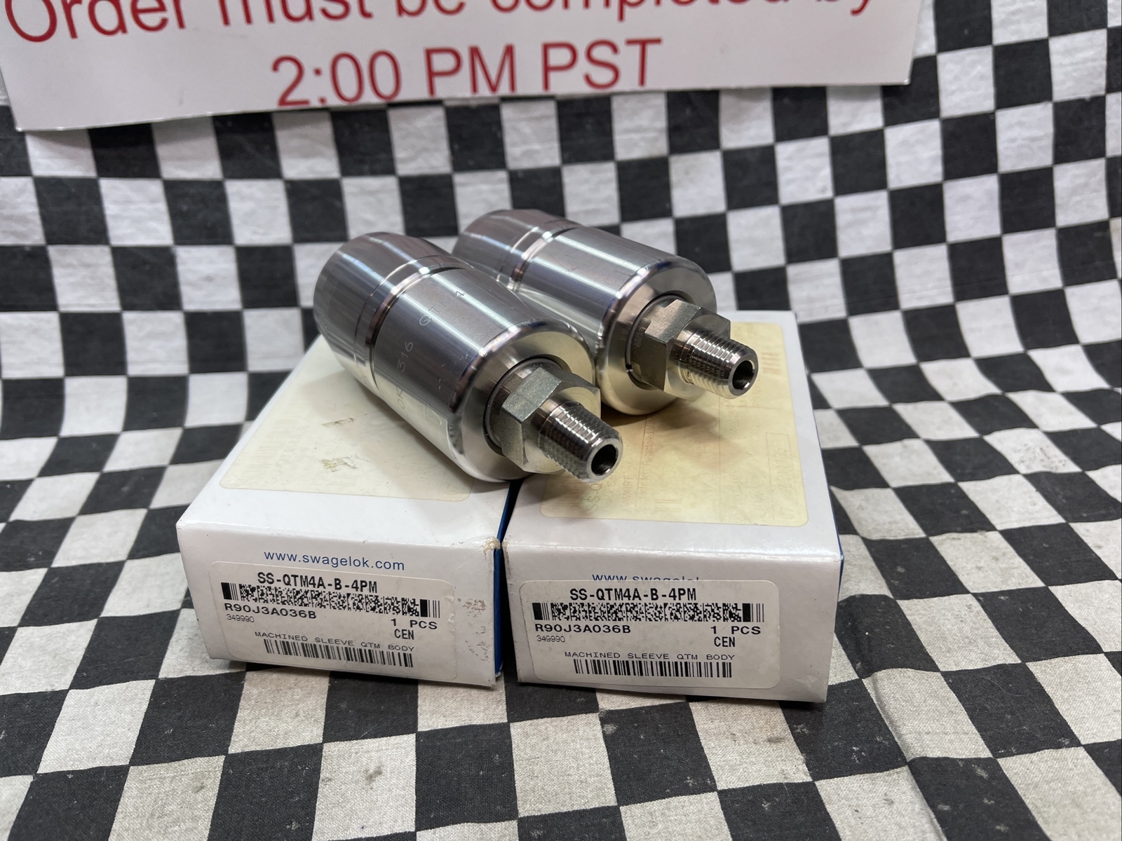 SWAGELOK SS-QTM4A-B-4PM, SSQTM4AB4PM, Quick Connect Body, LOT OF 2 SHIPSAMEDAY