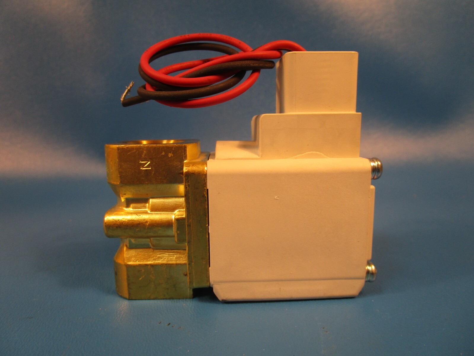 SMC VX232GSB, Valve, Single Unit, Direct Operated 2 Port Solenoid Valve