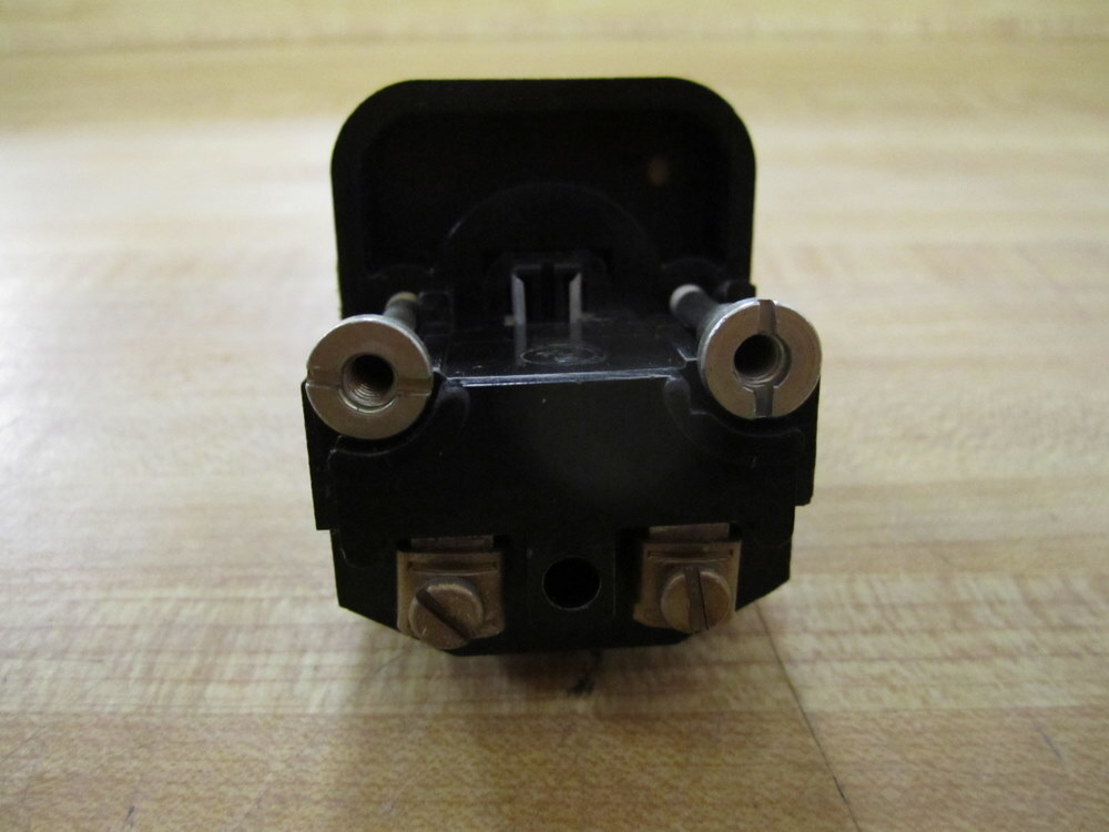 Allen Bradley 800T-P16B Blue Pilot Light Series May Vary