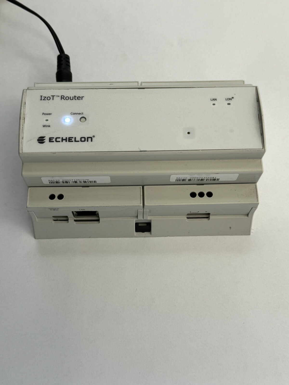 ECHELON 72300R IZOT ROUTER