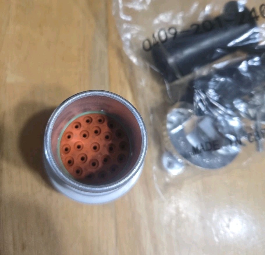 TE Connectivity / Deutsch Automotive HD36-24-23SN-059 23P AL N THD Free Ship